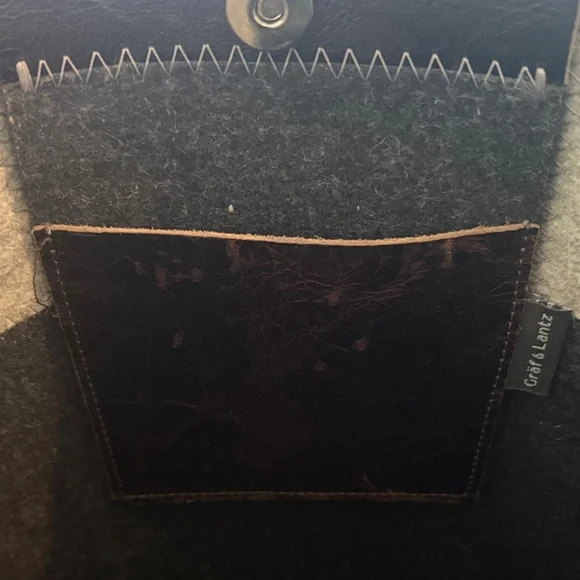 Graf Lantz Jaunt Merino Wool Tote - Picture 5 of 9